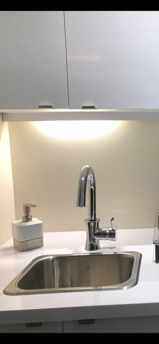 Système de filtration sur robinet de cuisine.